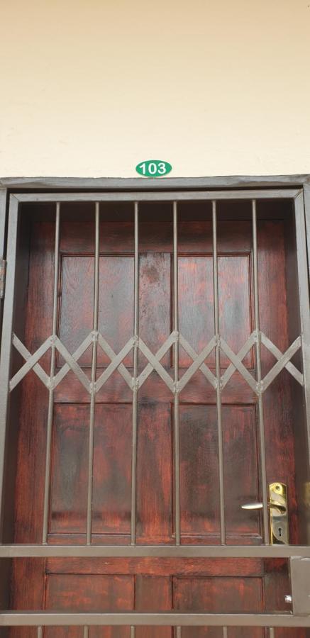 Manzini, Park Vills Apartment, No 103 Dış mekan fotoğraf